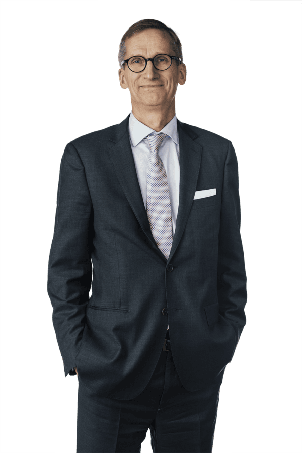 Carl-Olof full body photo